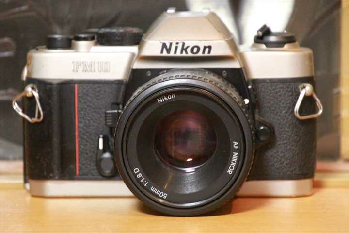 フィルムカメラ レンズセット Nikon FM10 AF Nikkor 50mm F1.8D【中古