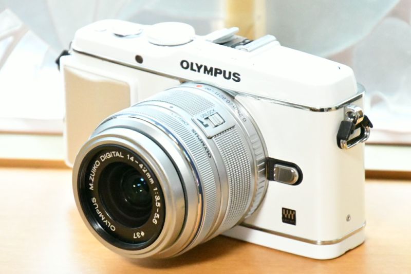 ミラーレス 一眼レフカメラ OLYMPUS PEN mini E-PM2 レンズキット ...