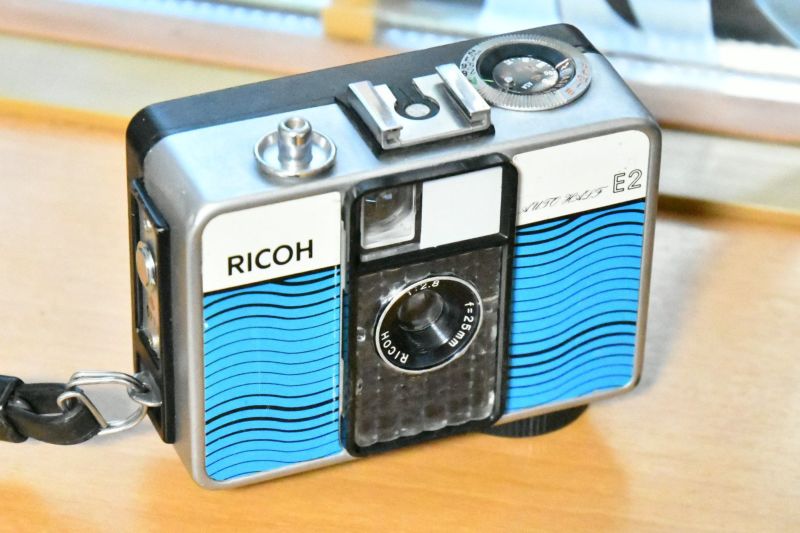 フィルムカメラ RICOH AUTO HALF E2【中古】 | 株式会社プロスパージャパン