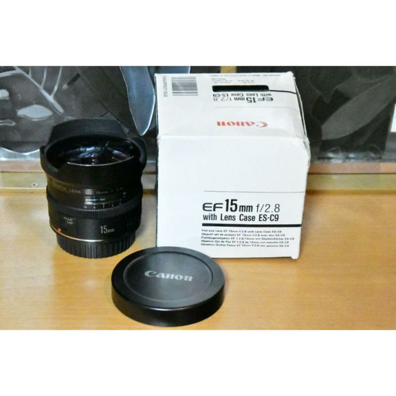 カメラレンズ Canon FISHEYE LENS EF15mm F2.8 フィシュアイ【中古