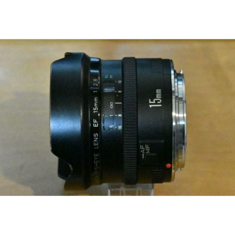 カメラレンズ Canon FISHEYE LENS EF15mm F2.8 フィシュアイ【中古
